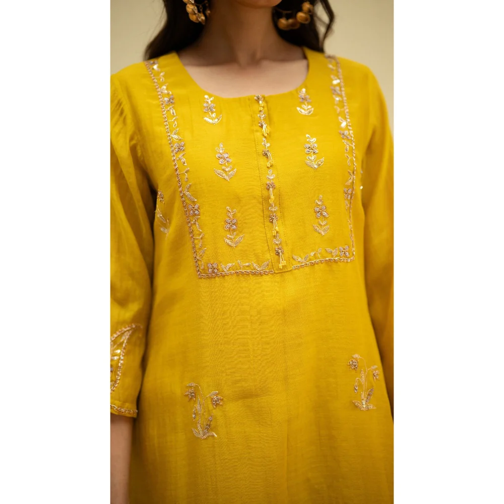 AM by Anita Mittal Chandini Yellow Kurta with Pant and Dupatta - Image 5