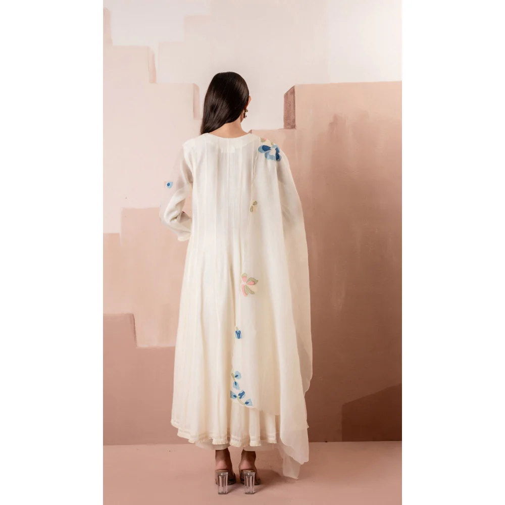 AM by Anita Mittal Frida Off White Anarkali with Pant and Dupatta - Image 2