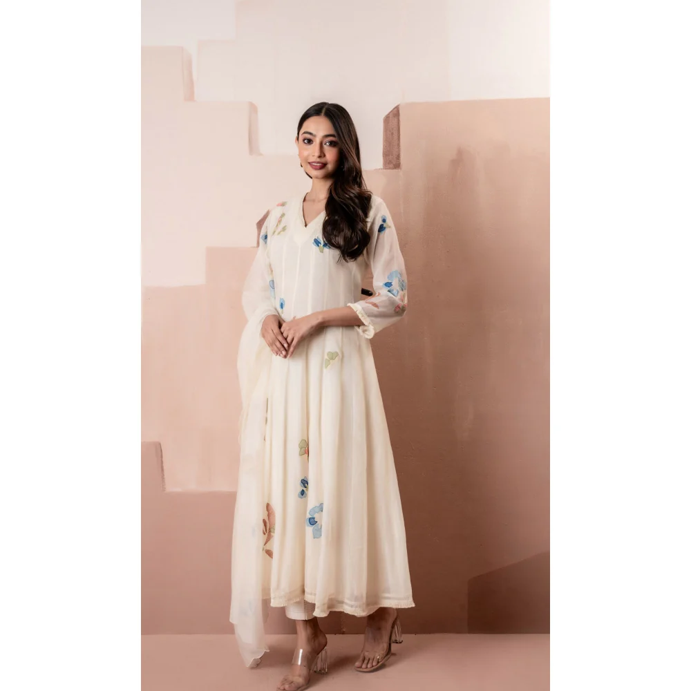 AM by Anita Mittal Frida Off White Anarkali with Pant and Dupatta - Image 3