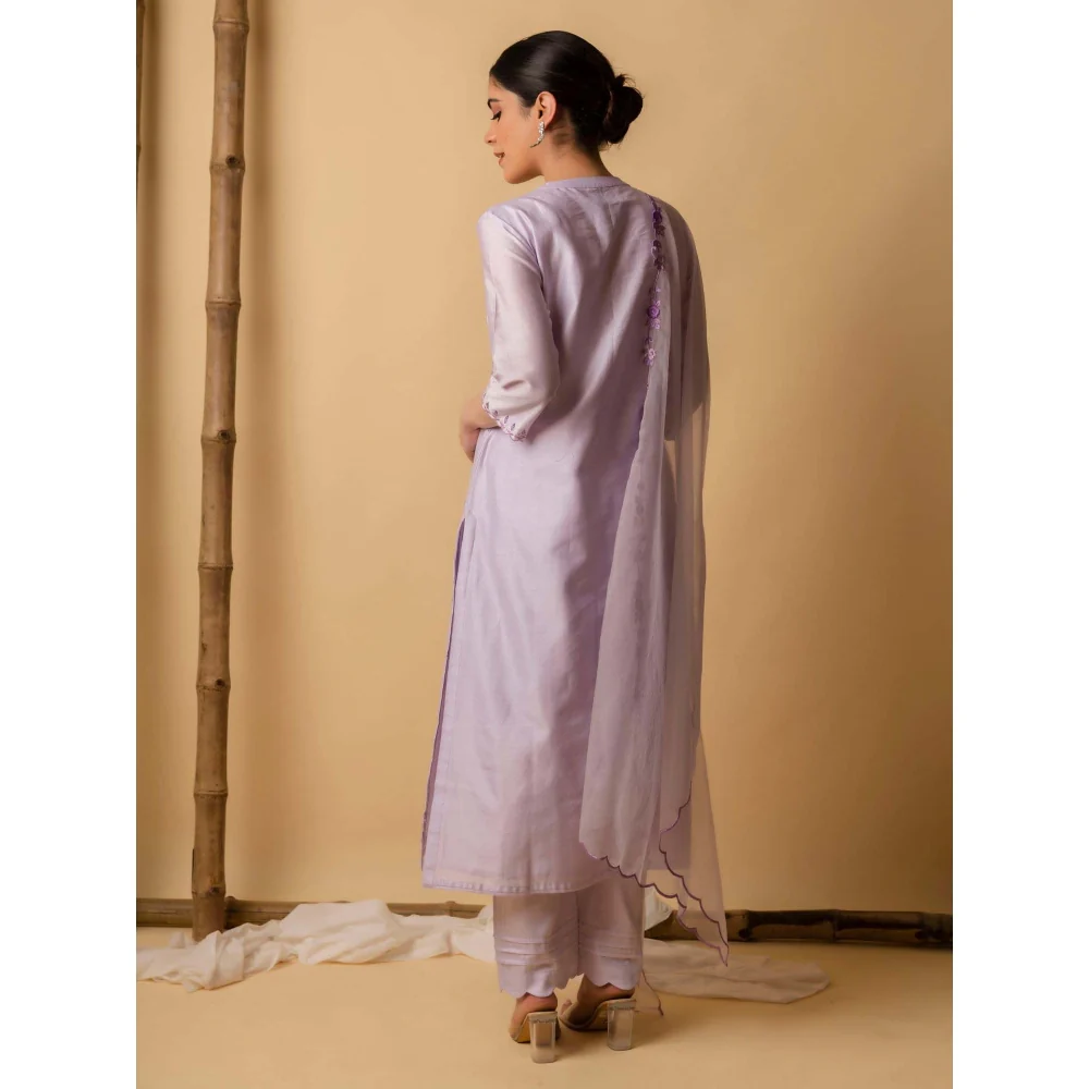 AM by Anita Mittal Lavender Lajjoo Kurta with Pant and Dupatta - Image 3