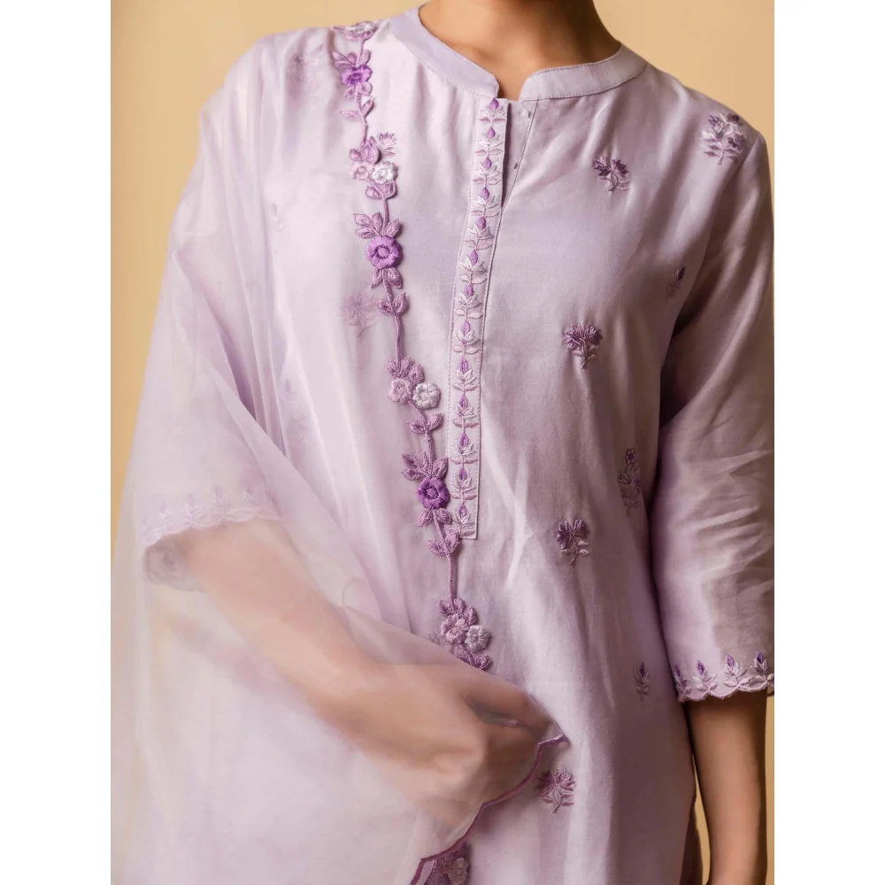 AM by Anita Mittal Lavender Lajjoo Kurta with Pant and Dupatta - Image 4