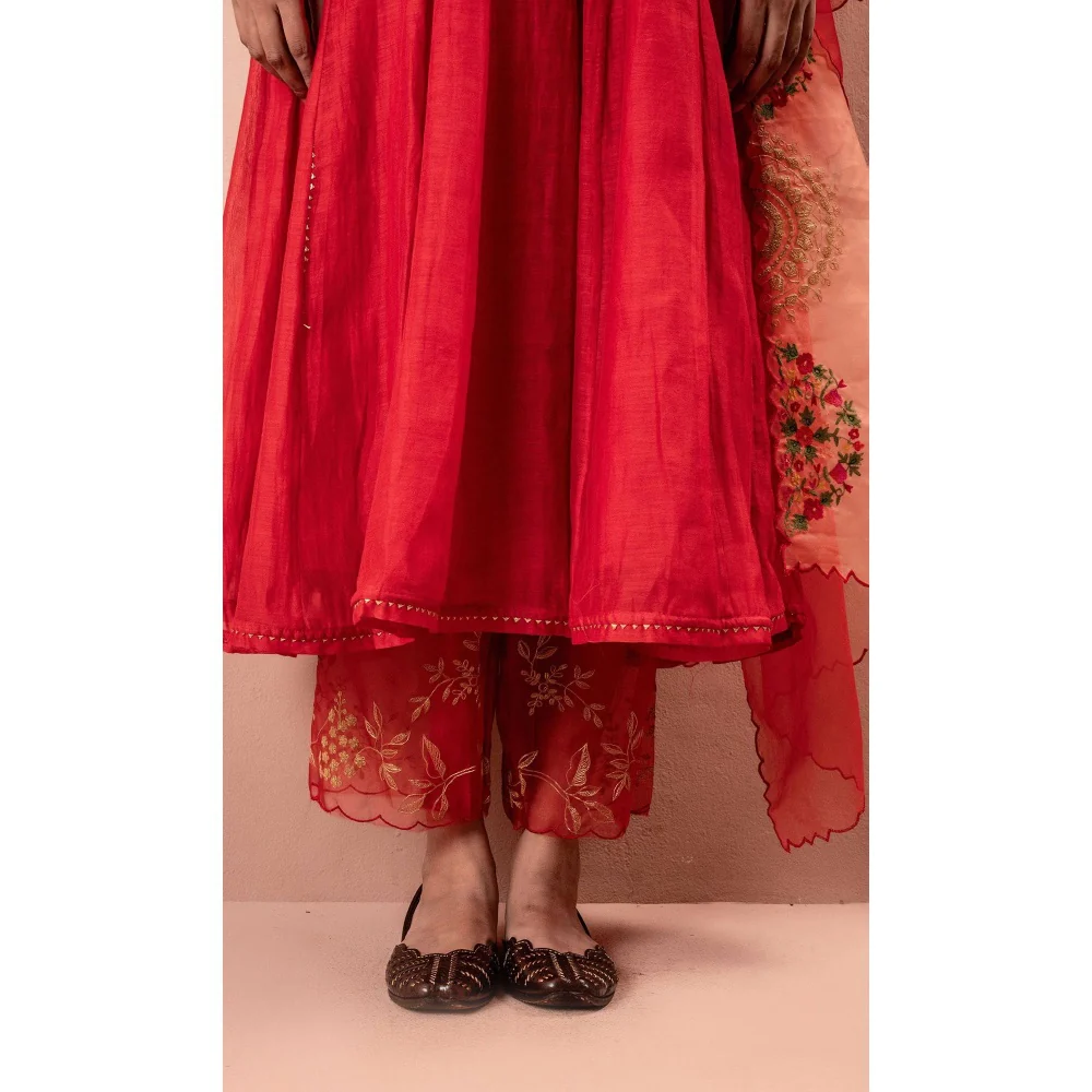 AM by Anita Mittal Red Ruhani Anarkali Kurta with Pant and Dupatta - Image 4