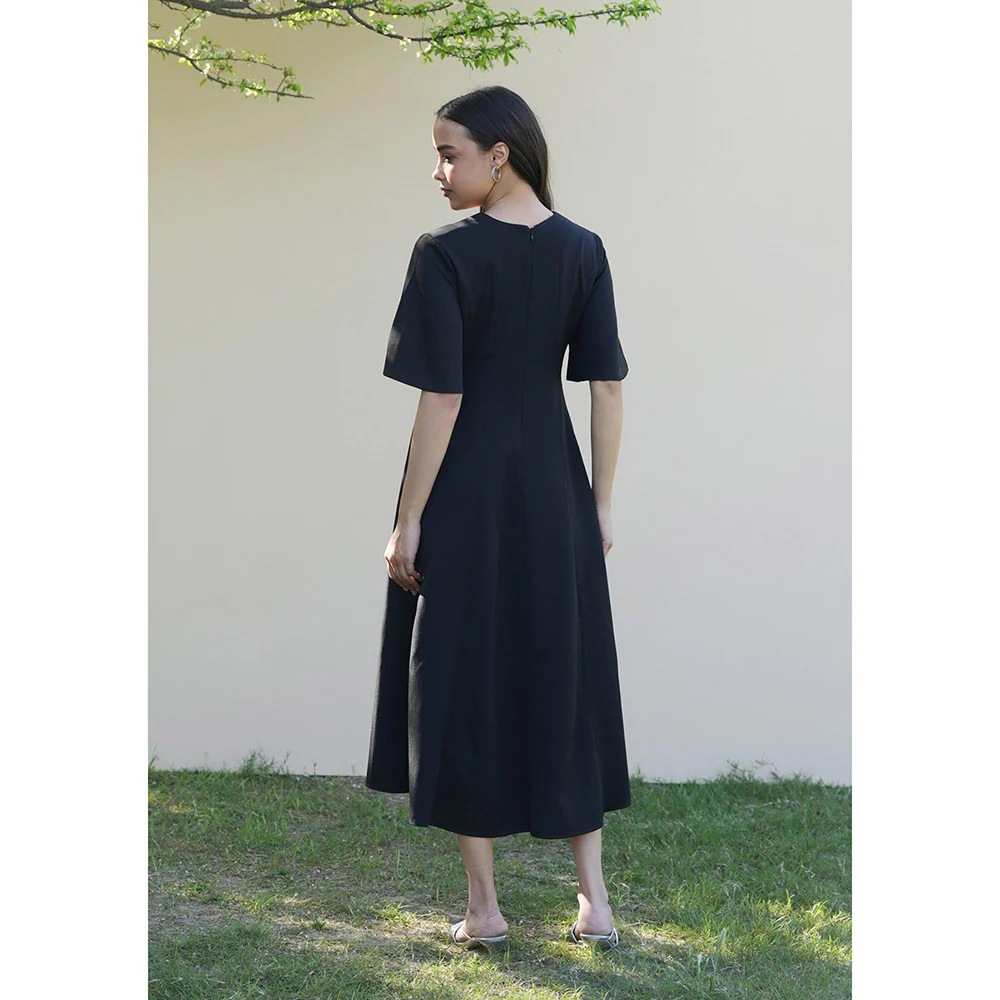 AMOSHI Paige Midi Dress -Black - Image 3