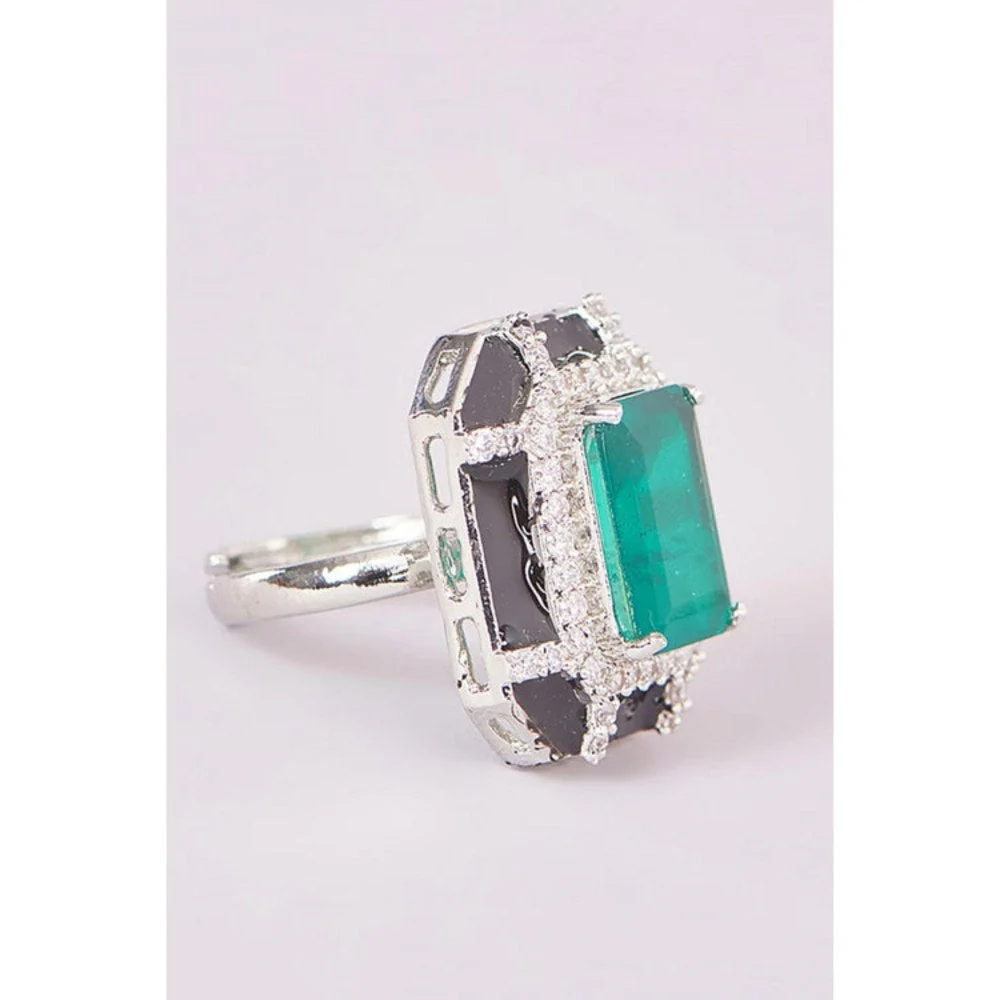 Amreli Jaipur Stella Emerald Ring - Image 2