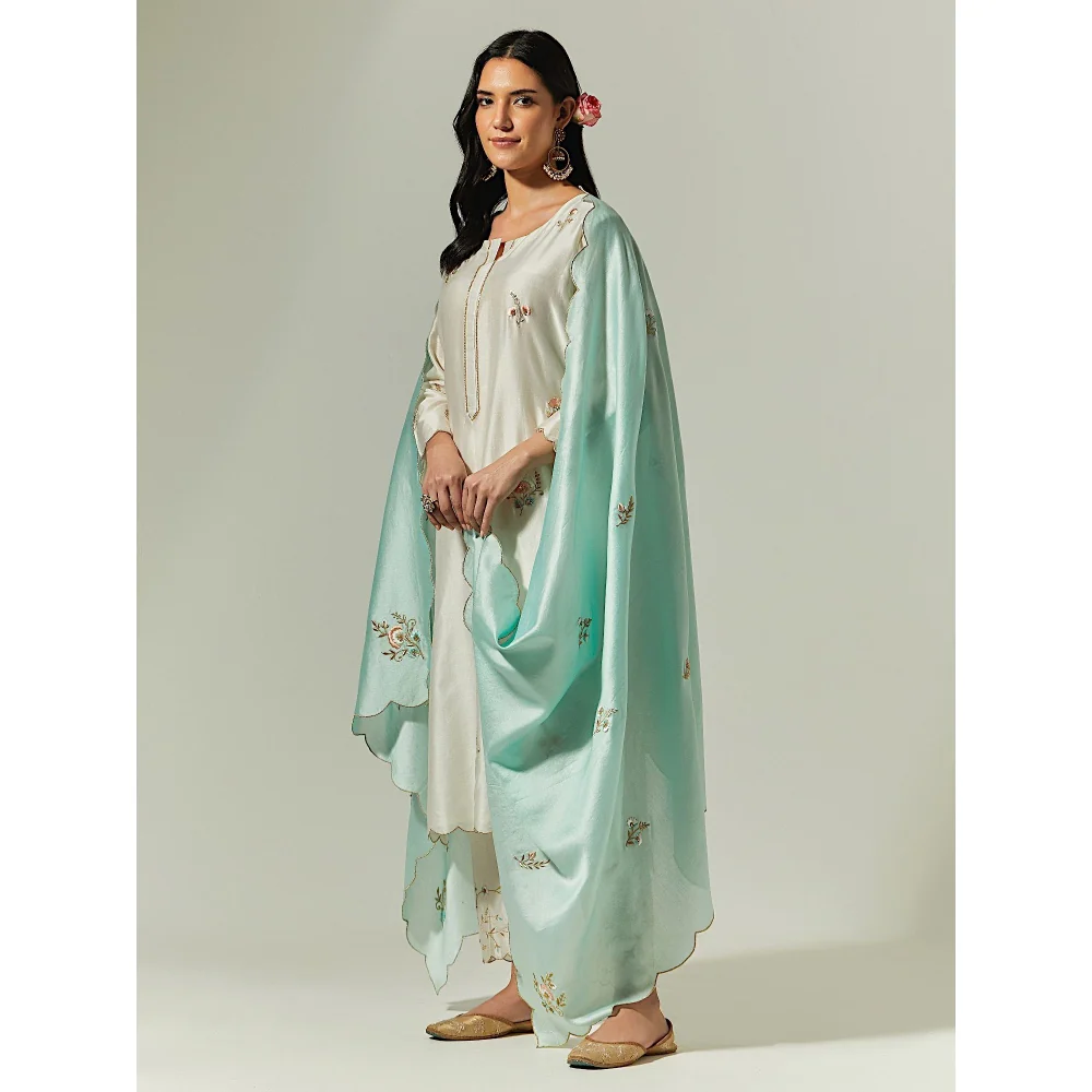 Anantaa by Roohi Trehan Mint Silk Chanderi Hand Embroidered Dupatta - Image 2