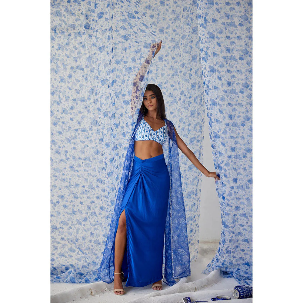 Baise Gaba Blue Abhra Skirt Choga (Set of 3) - Image 3