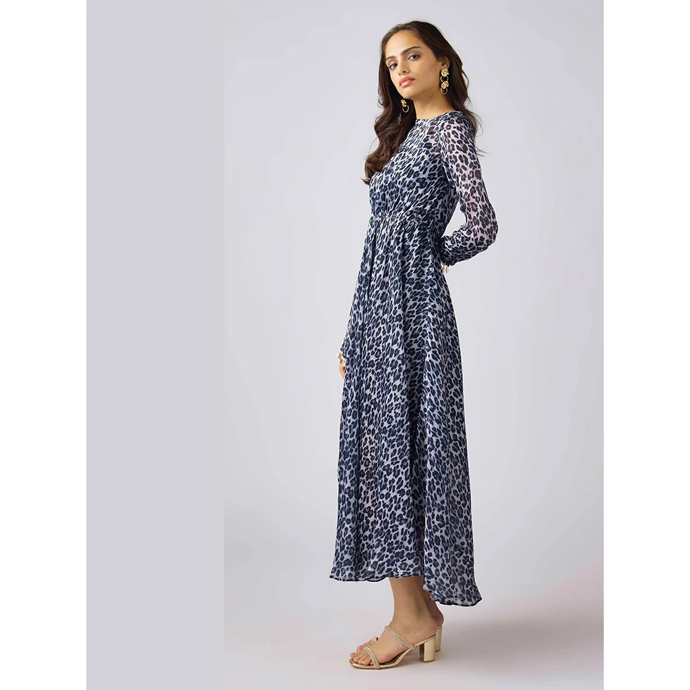 Basanti Kapde aur Koffee Black Crepe Embroidered Dress - Image 5