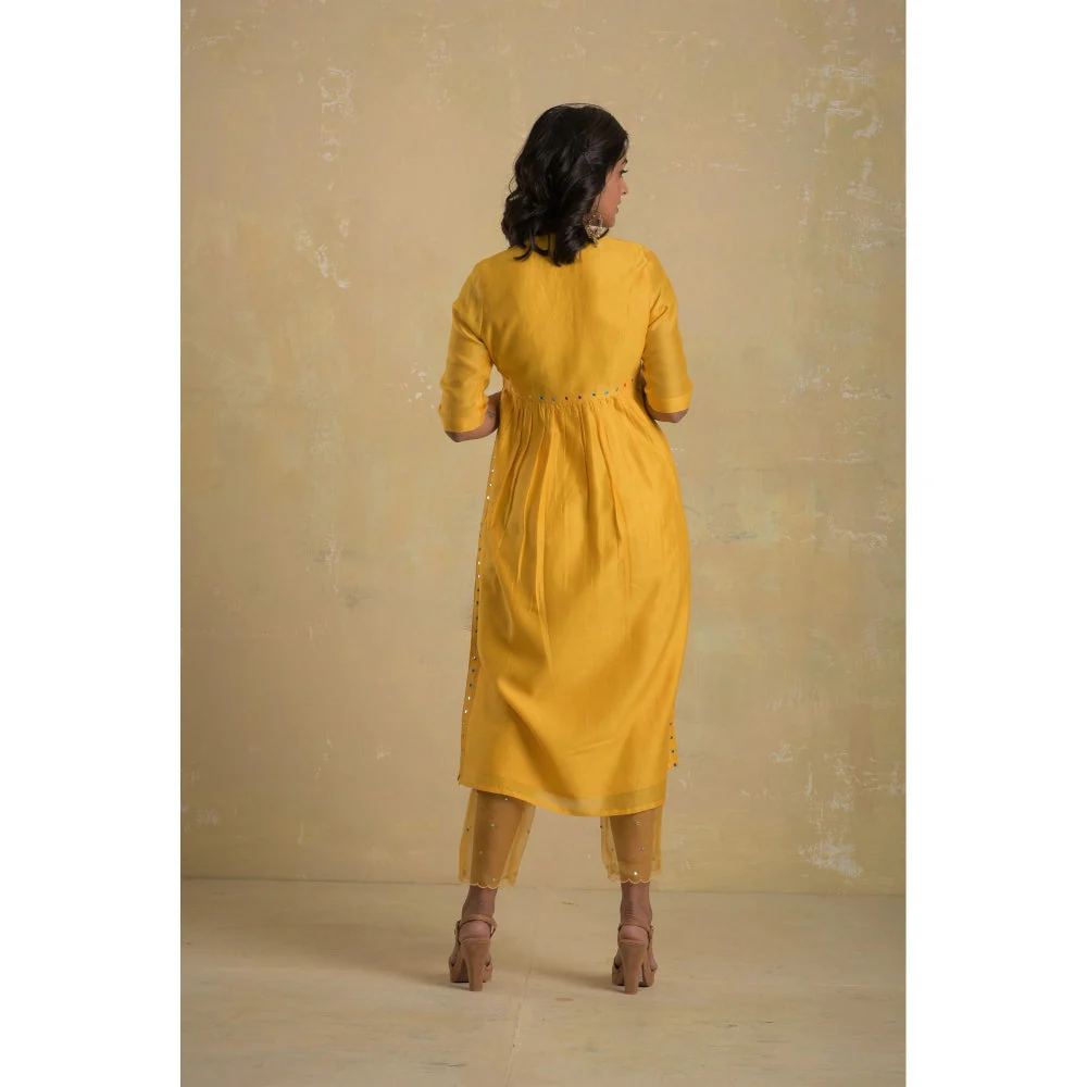 Charkhee Sunflower Yellow V-Neck High Slit Kurta With Pant & Dupatta - (Set of 3) - Image 3