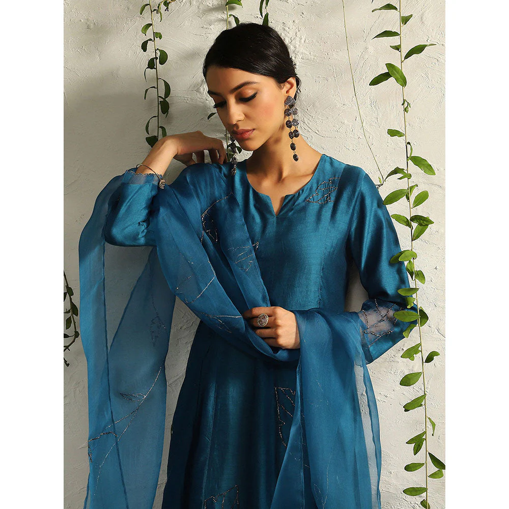Charkhee Teal Side Gathered Kurta with Pants and Dupatta (Set of 3) - Image 6