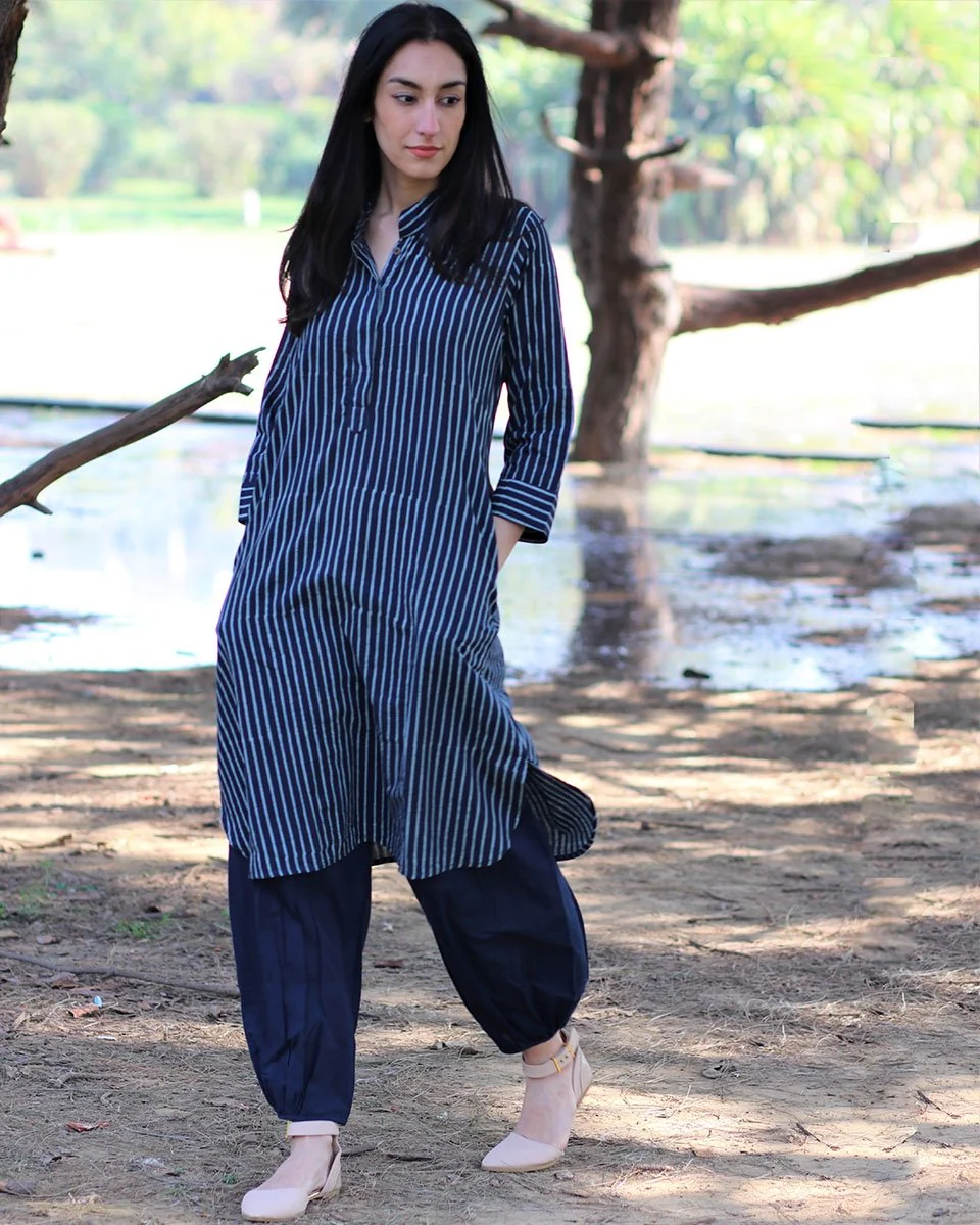 Chidiyaa Blue Cotton Kurta, Pant (Set of 2)