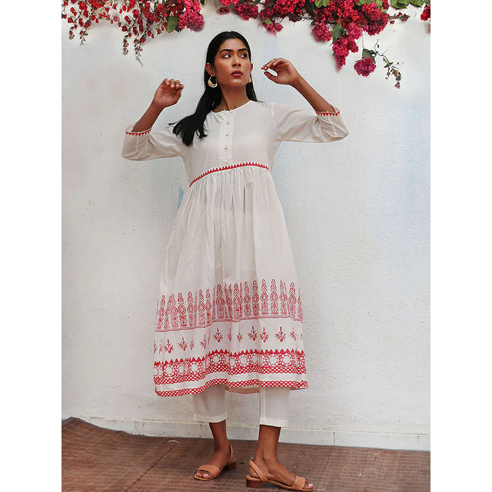 Chidiyaa Bogainvillea Zubeira Block Printed Cotton Kurta & Pant (Set of 2) - Image 4