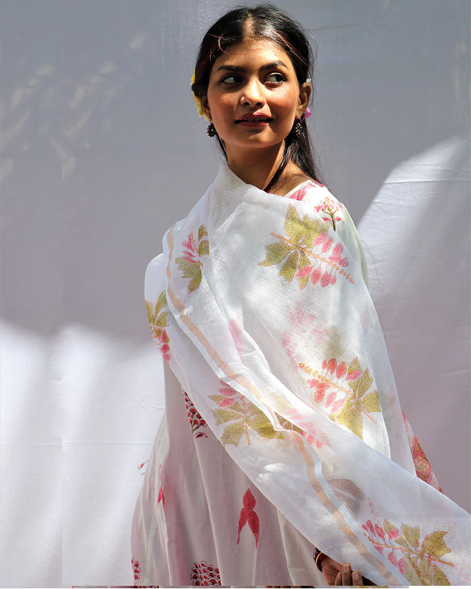 Chidiyaa Flourish White Kota Hand Printed Dupatta - Fos