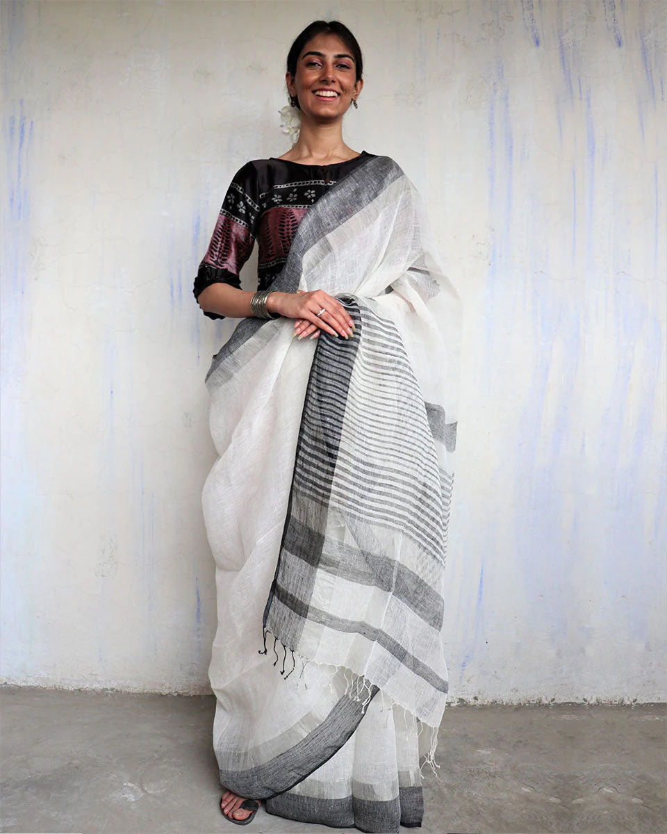 Chidiyaa Hema White Grey Handwoven Linen Saree