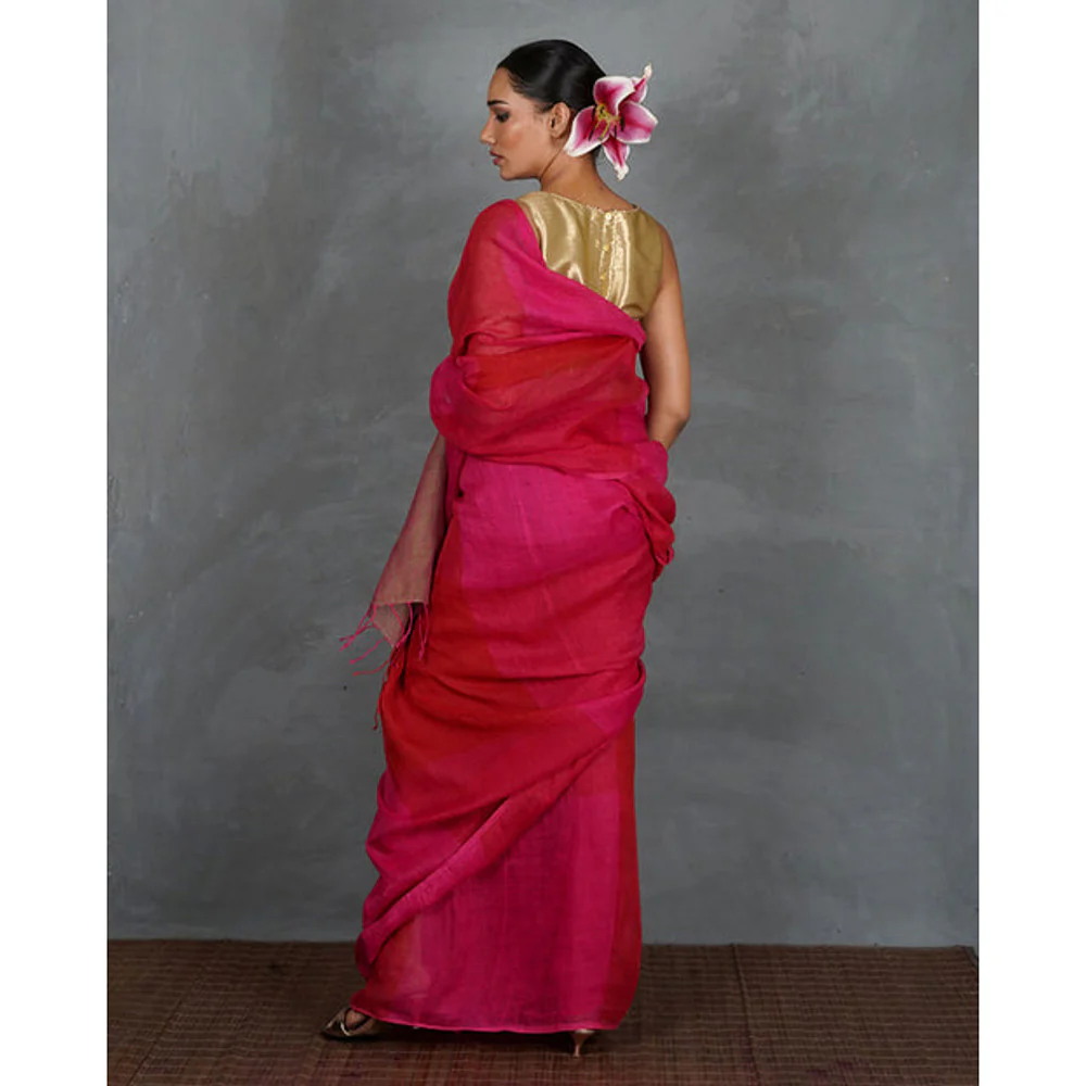 Chidiyaa Inner Glow Handwoven Linen Saree with Unstitched Blouse - Image 5