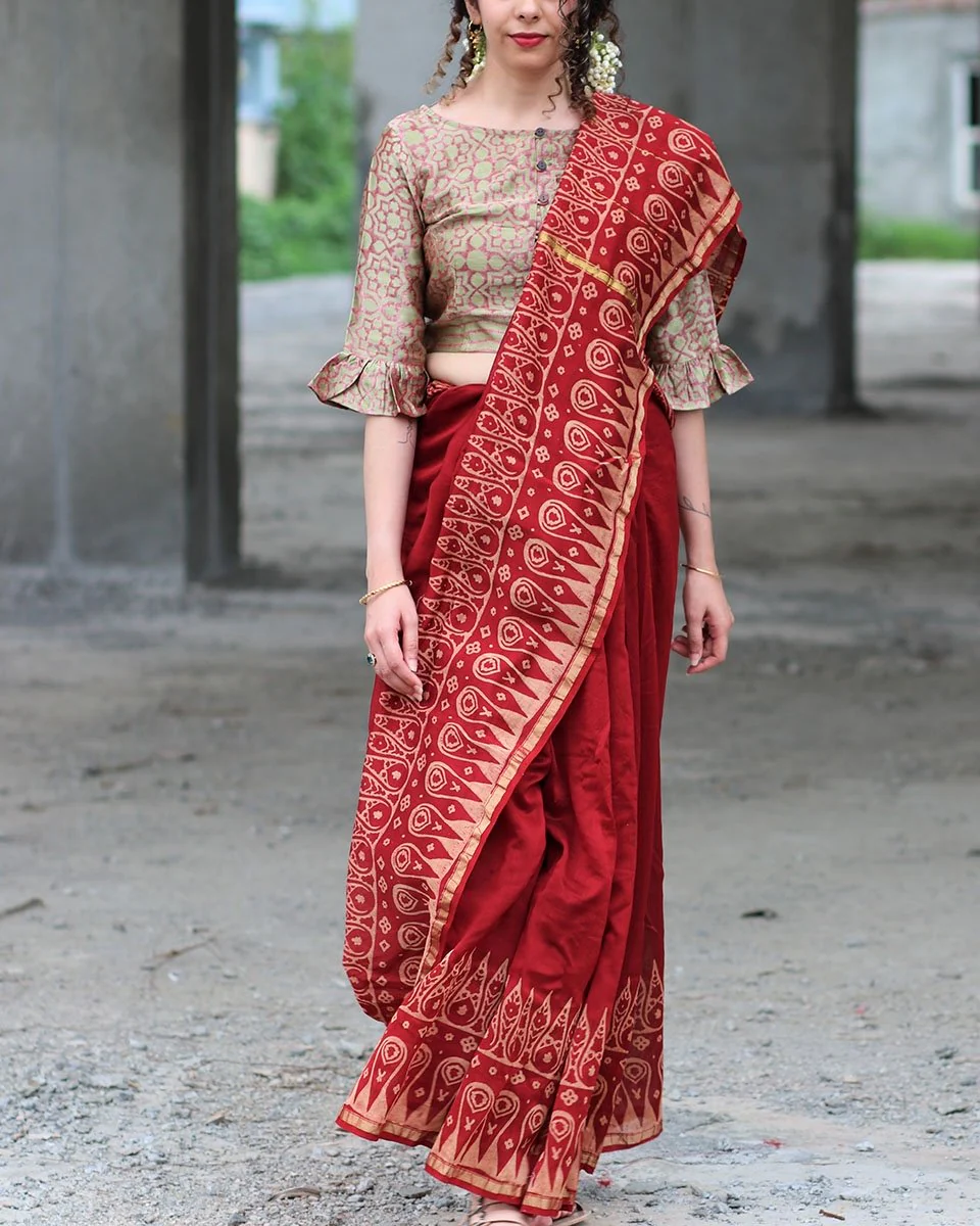 Chidiyaa Maroon Bordered Printed Pure Chanderi Saree with Unstitched Blouse