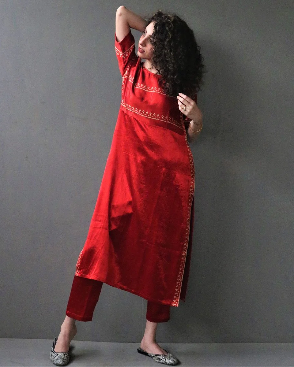 Chidiyaa Red Mashru Silk Kurta, Pant (Set of 2)