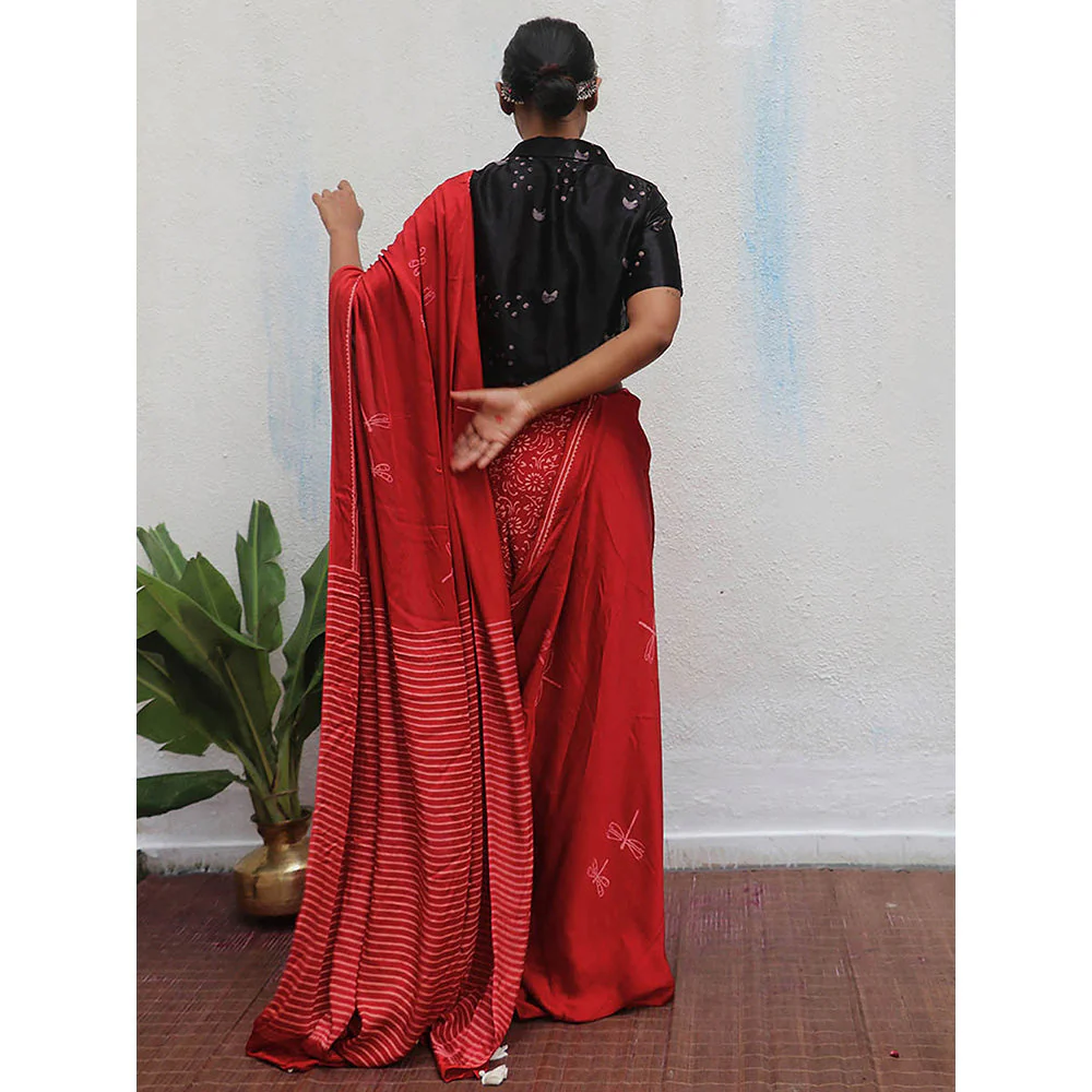 Chidiyaa Red Jaiswal Dhara Block Printed Modal Silk Saree without Blouse - Image 7