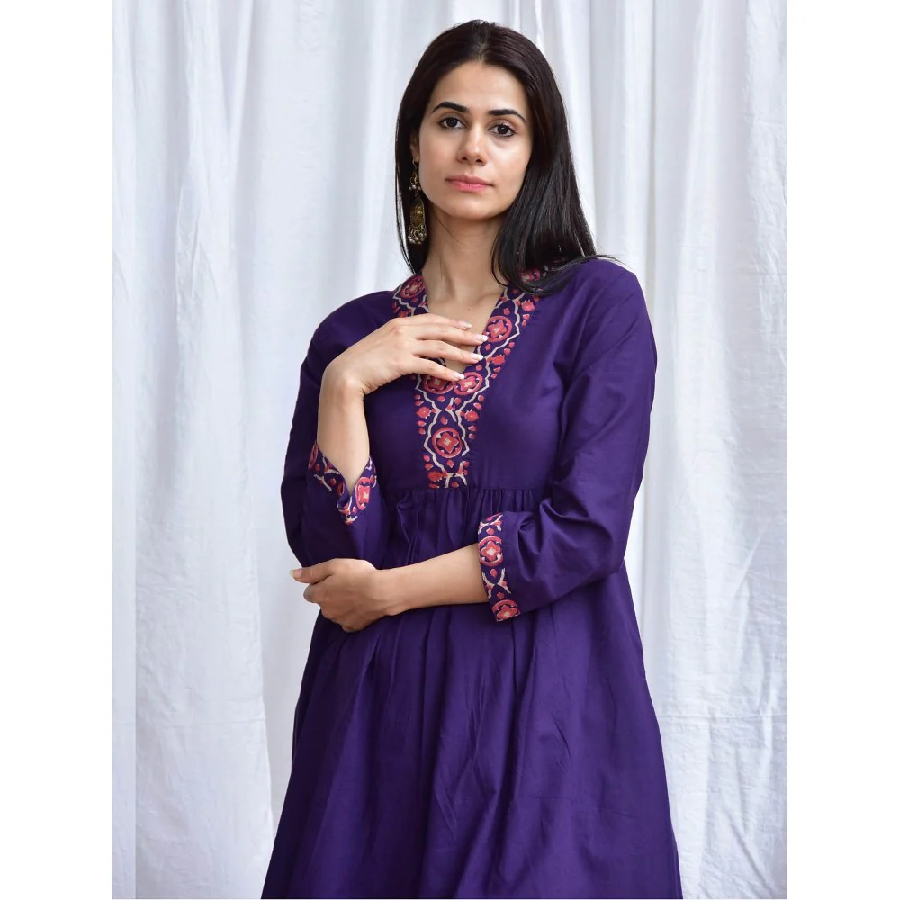 Chidiyaa Smell of Rain Neelam Hand Block Printed Cotton Kurta (Set of 2) - Image 4