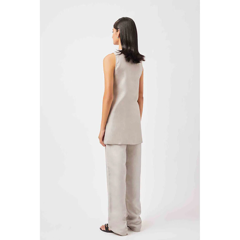Contemponari Grey Solid Diya Tunic - Image 2