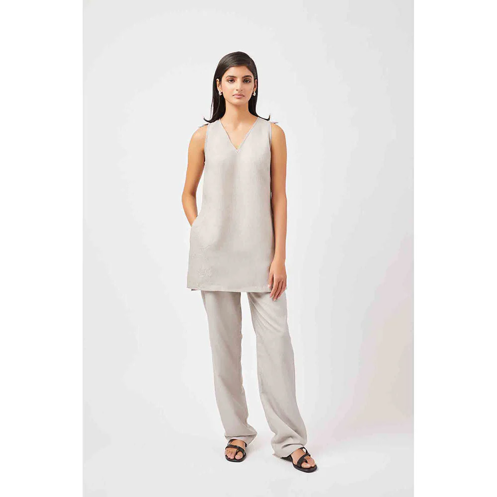 Contemponari Grey Solid Diya Tunic - Image 5