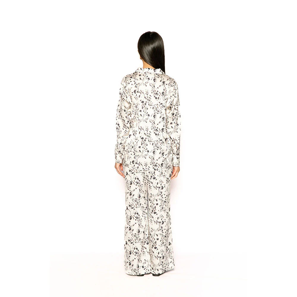 Contemponari Women Lycra Printed White Shirt - Image 3