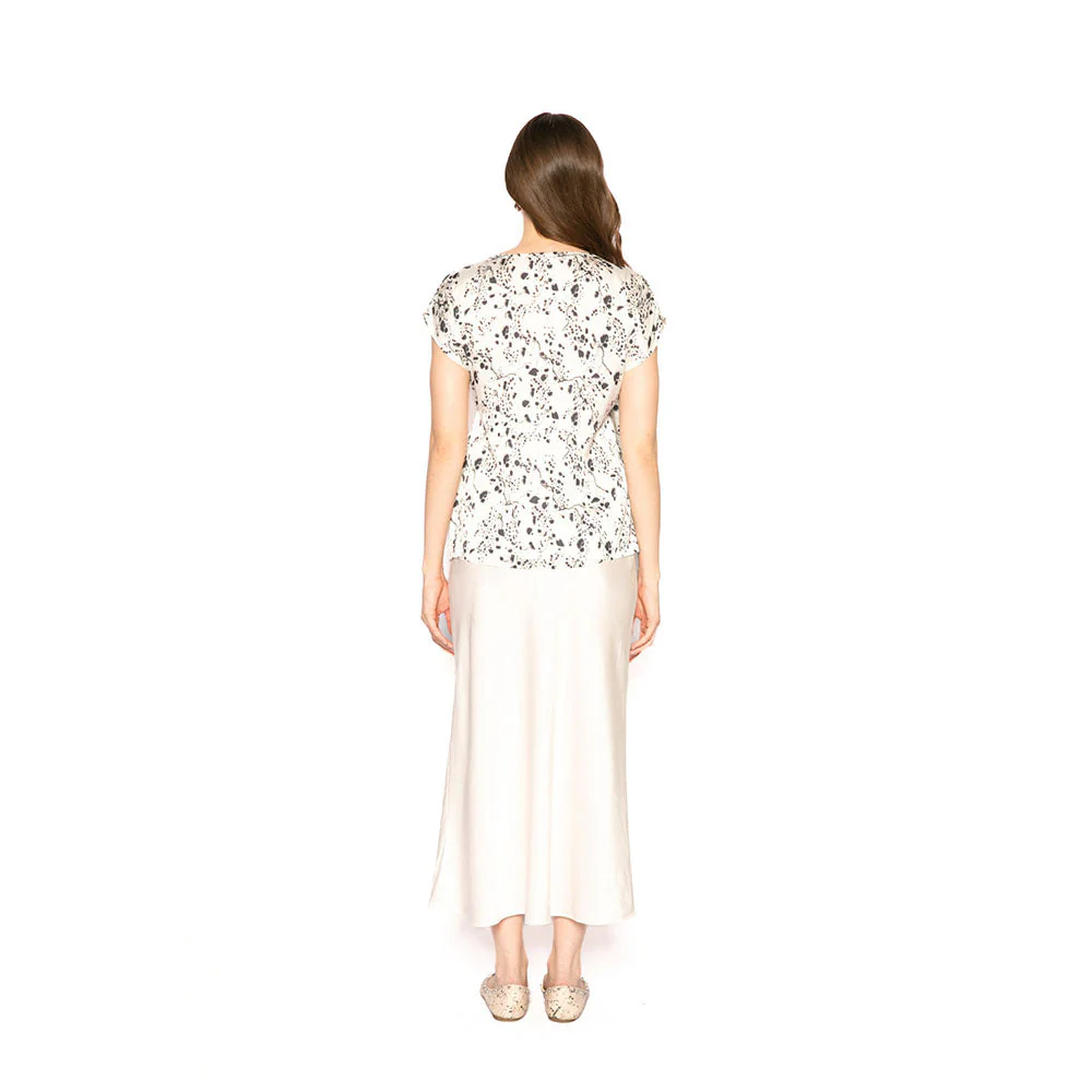 Contemponari Women Lycra Printed White Top - Image 5