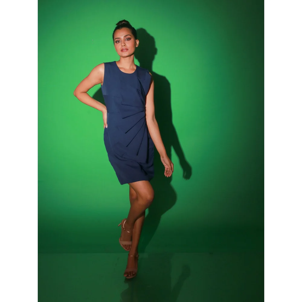 Echke Blue Short Dress With A Scone Pattern - Image 4
