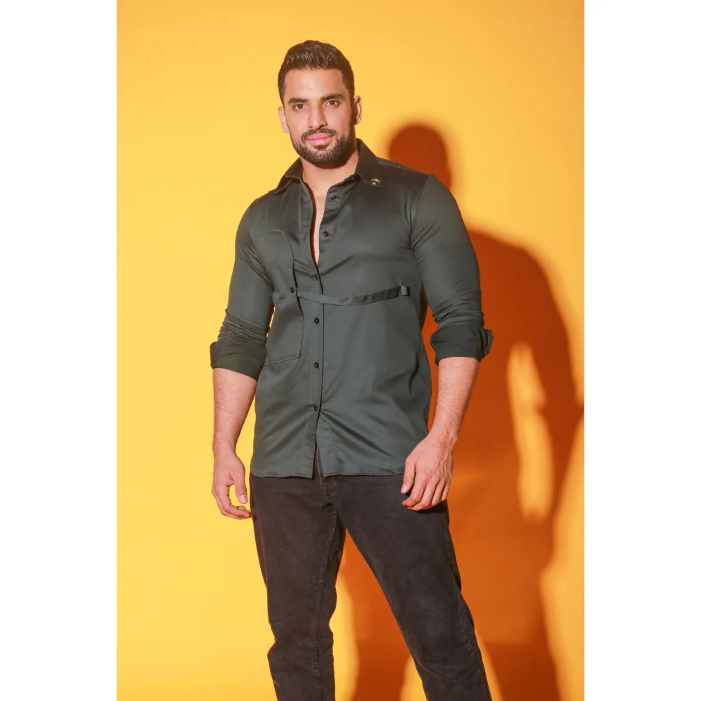 Echke Dark Green Solid Shirt - Image 3