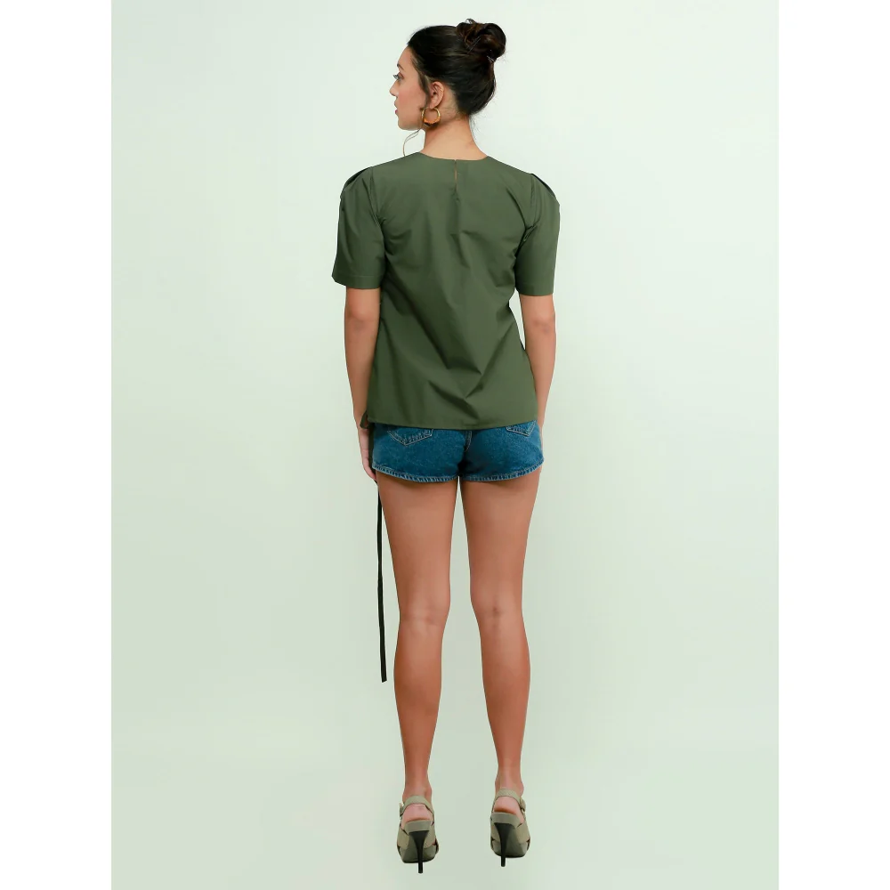 Echke Inverted Pleats Top - Image 2