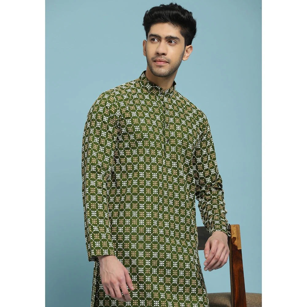 Embroidered Woven Long Kurta - Image 5