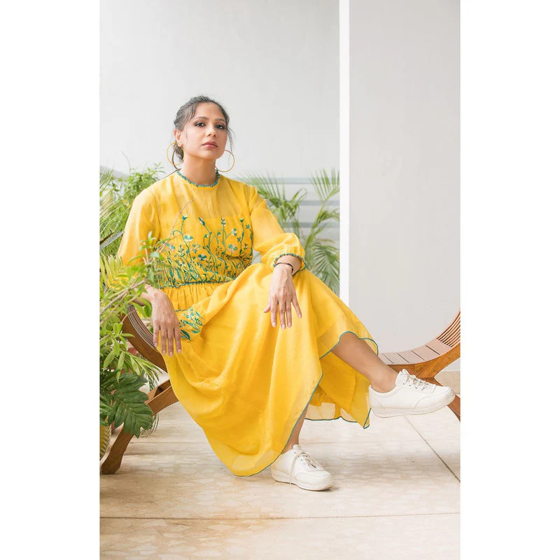 Finethreads by Hina & Nikhat Yellow Witch Hazel Dress with Slip (Set of 2) - Image 4