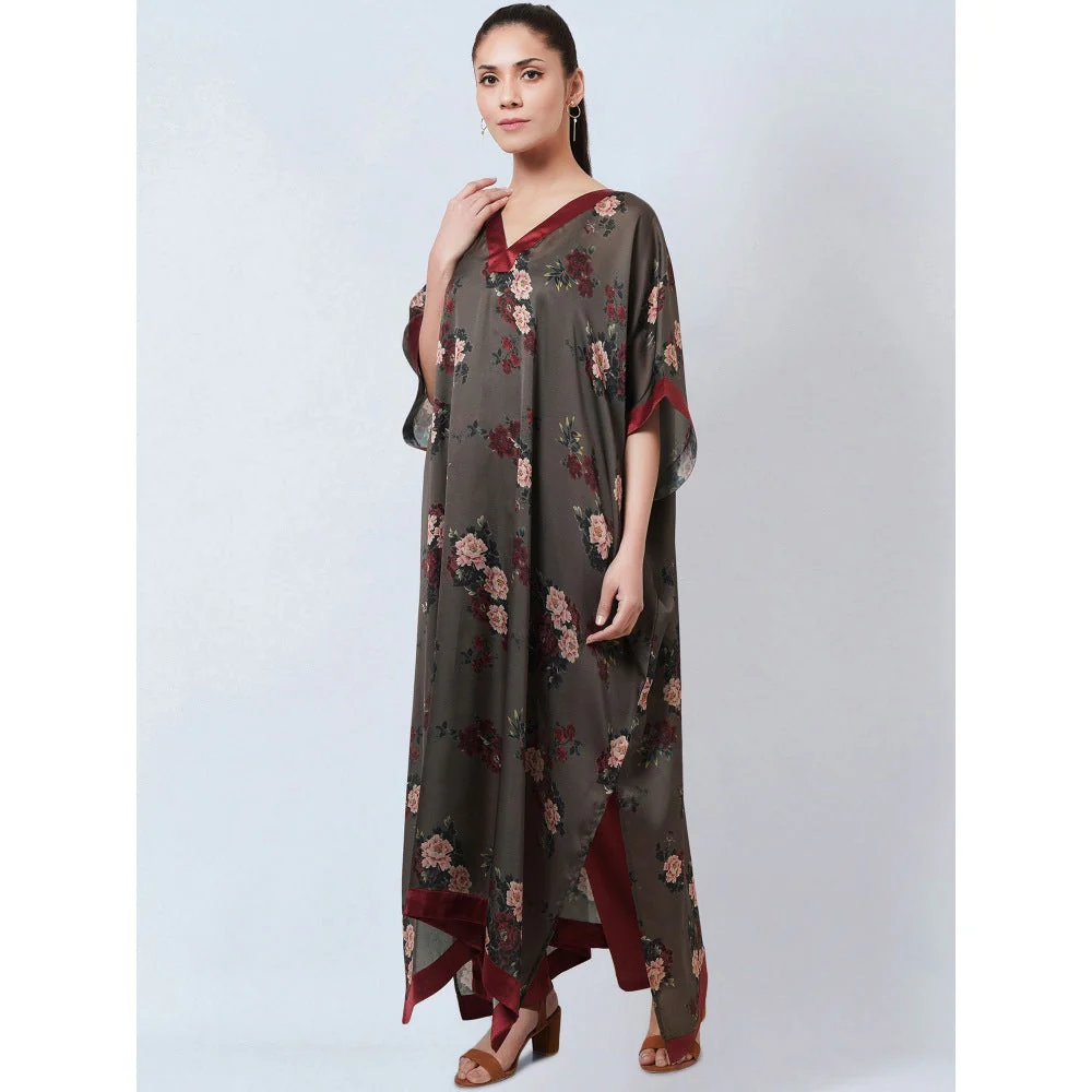 First Resort by Ramola Bachchan Green Floral Kaftan (Set of 2) - Image 7