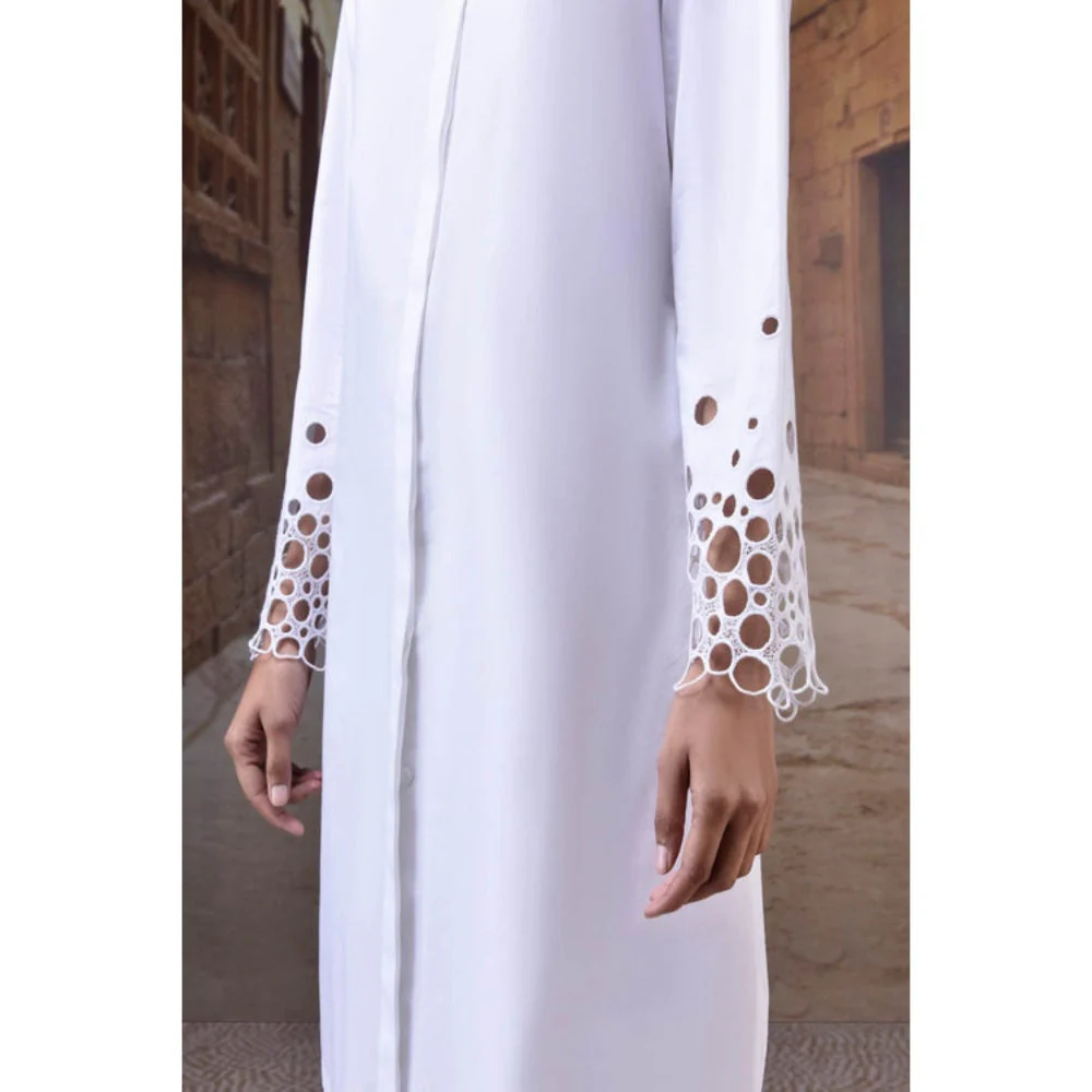 Genes Lecoanet Hemant White Poplin Shirt Dress With Cutwork Sleeves - Image 3