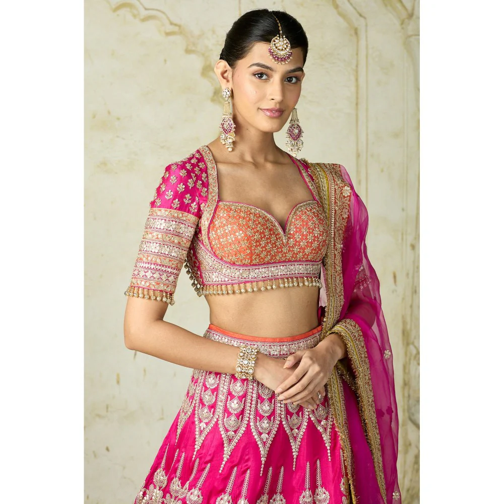 Gopi Vaid Hazrat Pink Skirt with Blouse and Dupatta - Image 2