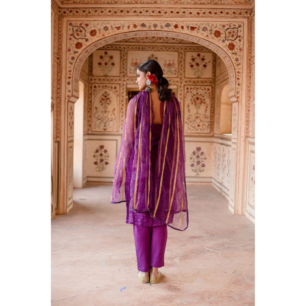 Gulabo Jaipur Imrat Cut Sleeves Purple Straight Kurta with Pants & Dupatta (Set of 3) - Image 7