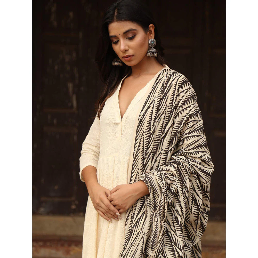 Gulabo Jaipur Maya Off White Chikan Kurta With Pant & Cotton Dupatta (Set of 3) - Image 5