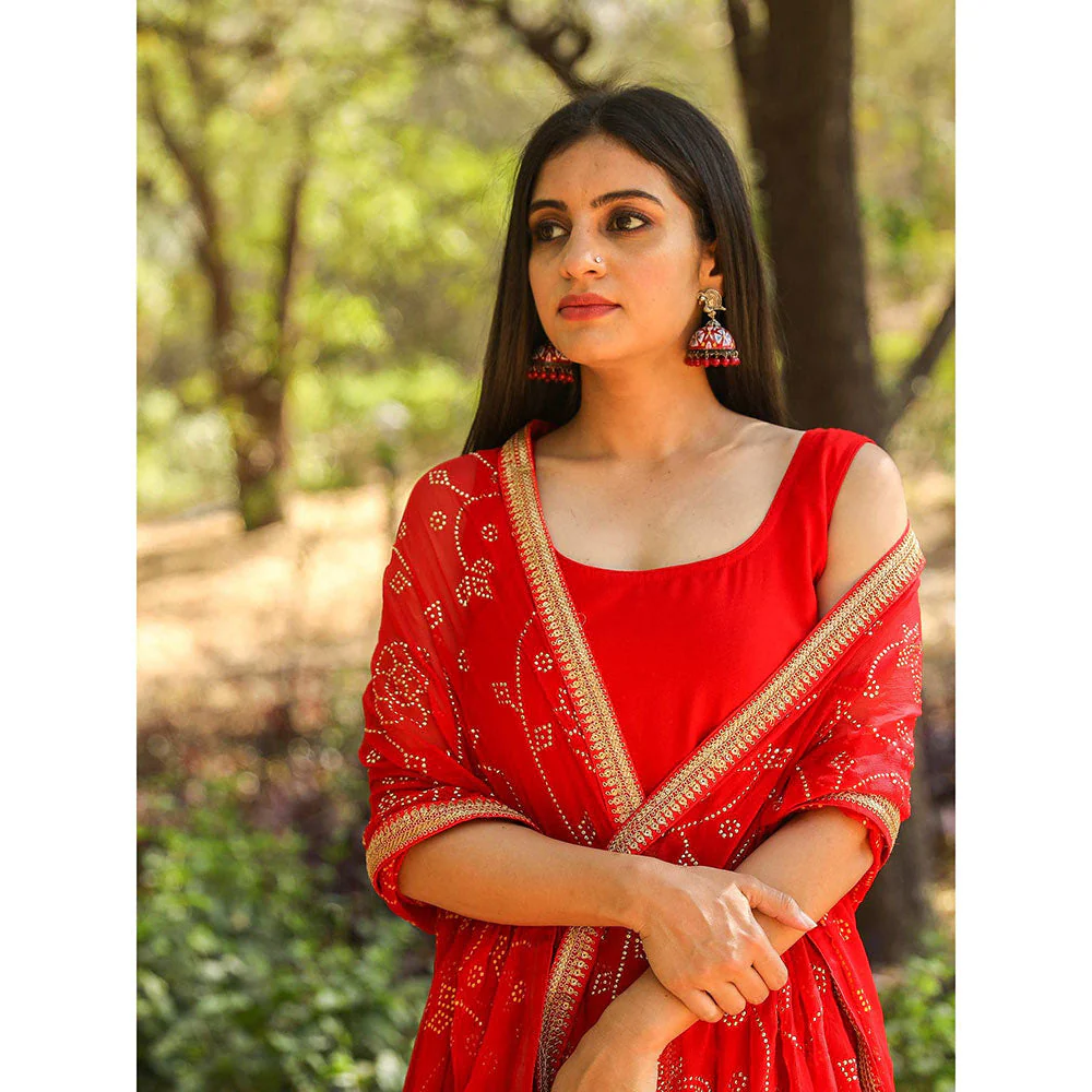 Gulabo Jaipur Nafisa Red Cotton Rayon Kurta With Pyjama & Taari Dupatta (Set of 3) - Image 5
