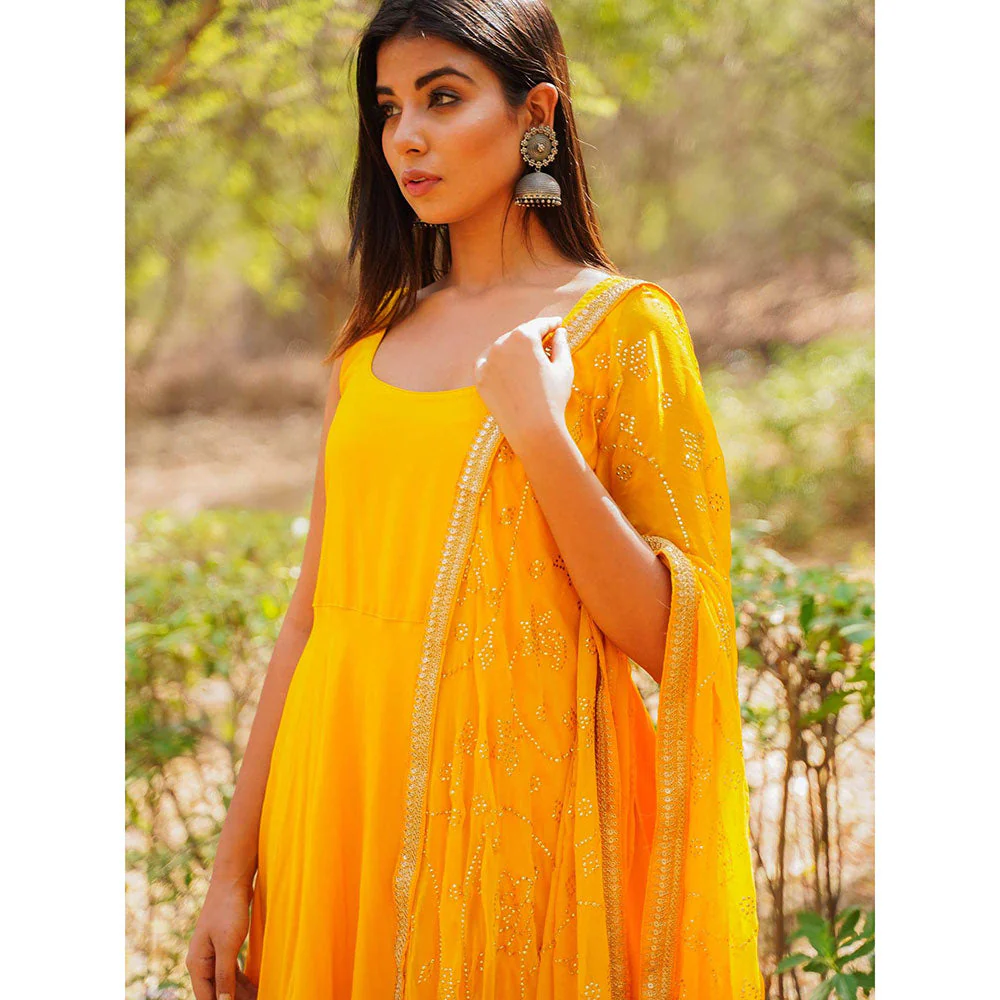 Gulabo Jaipur Nafisa Yellow Rayon Kurta With Pyjama & Taari Dupatta (Set of 3) - Image 3