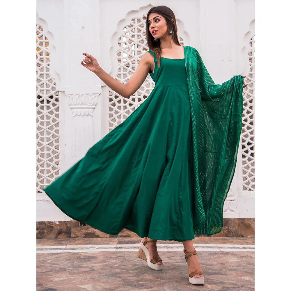 Gulabo Jaipur Noori Green Cotton Rayon Kurta With Pyjama & Lurex Dupatta (Set of 3) - Image 4