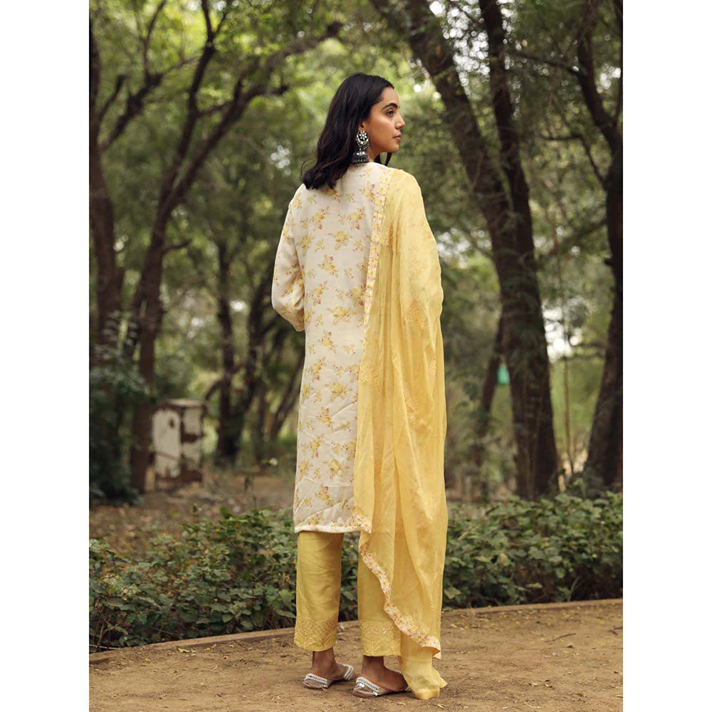 Gulabo Jaipur Sara Yellow Straight Kurta Set (Set Of 3) - Image 4