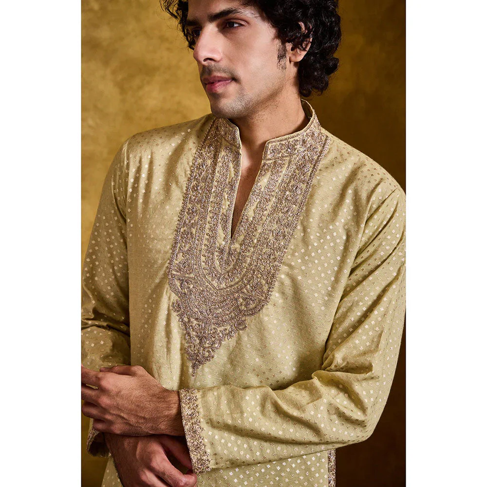 HISTORI Chanderi Men Green Embroidered Kurta with Churidar - Image 4