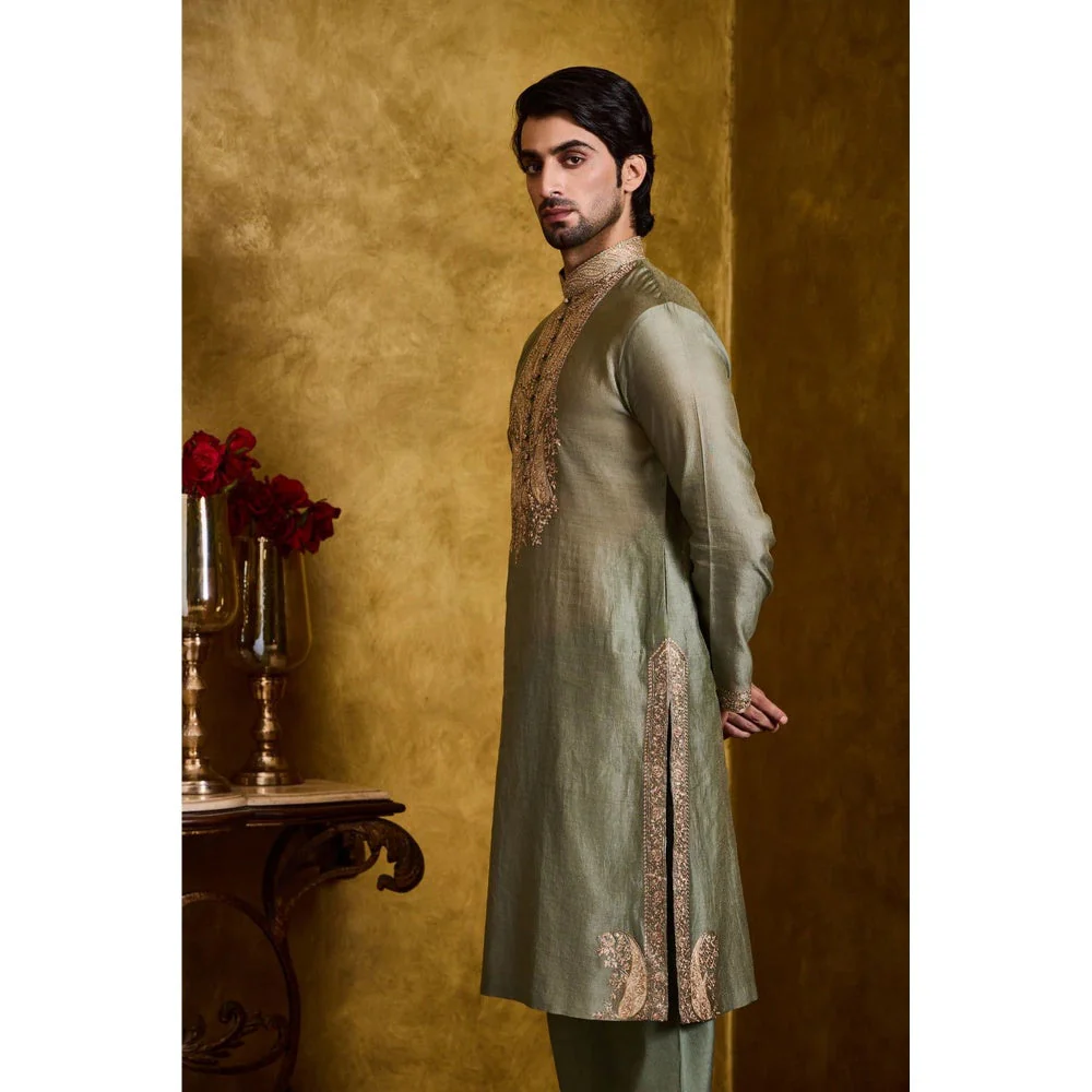 HISTORI Chanderi Men Olive Embroidered Kurta with Churidar - Image 4