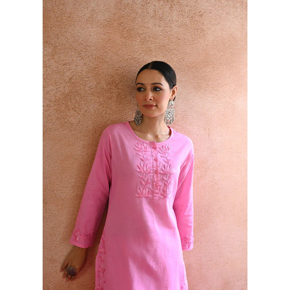 House of Chikankari Afsoon Chikankari Pink Cotton Kurta with Pant with Pant (Set of 2) - Image 4