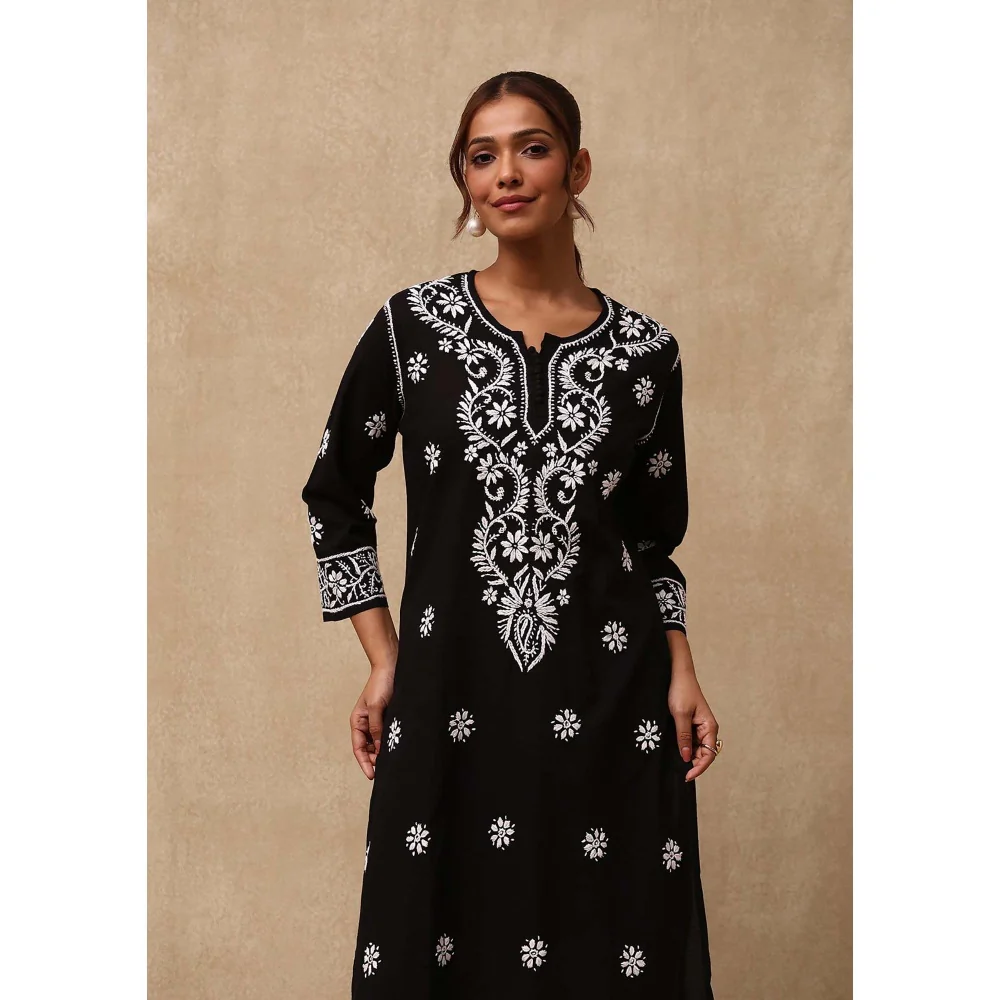 House of Chikankari Black Irhaa Chikankari Cotton Kurta & Pant (Set of 2) - Image 2