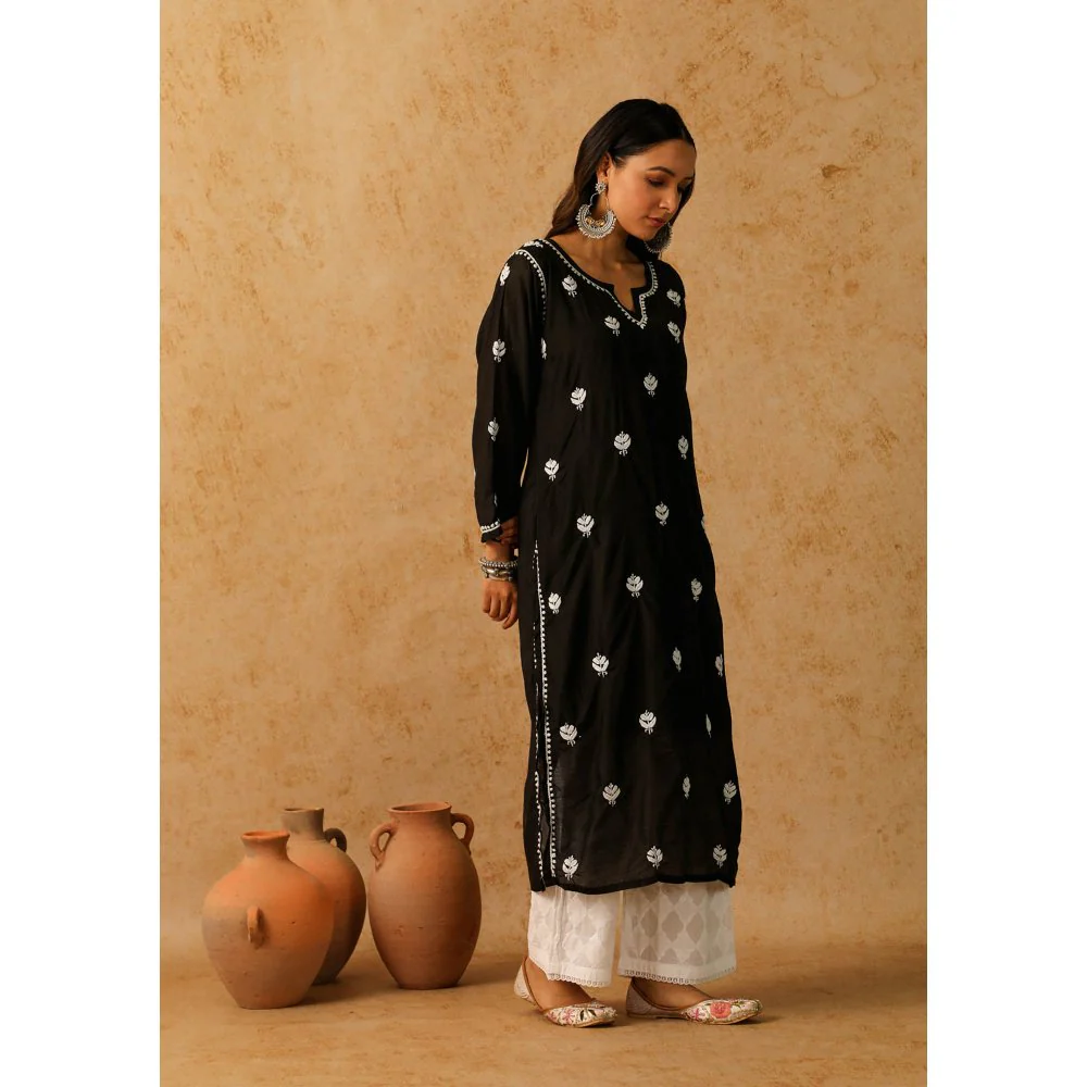 House of Chikankari Black Noor Chikankari Chanderi Straight Kurta - Image 4