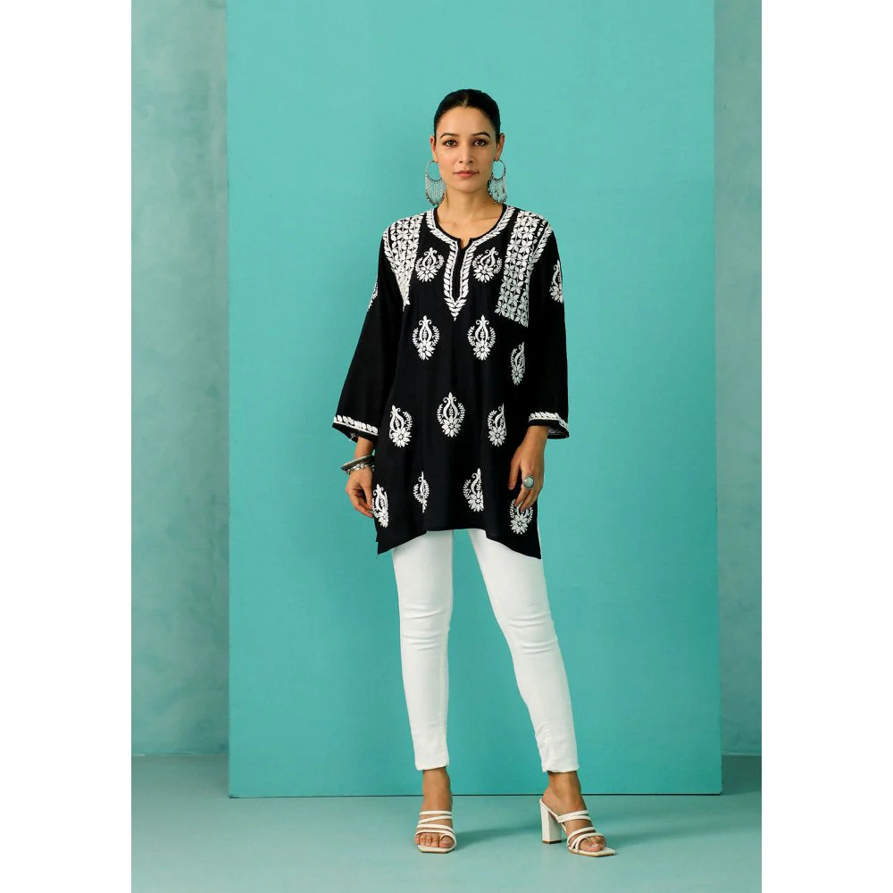 House of Chikankari Chandni Chikankari Modal Straight Black Kurti - Image 2