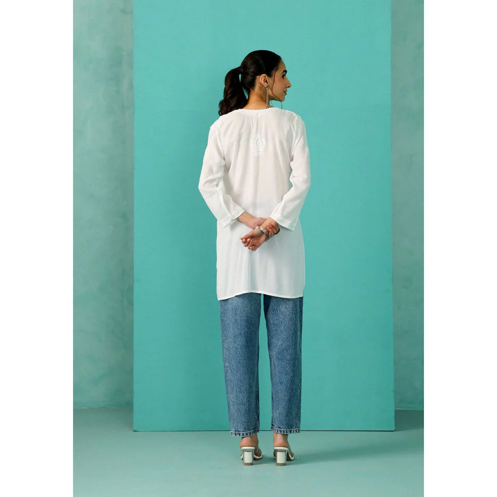 House of Chikankari Chandni Chikankari Modal Straight White Kurti - Image 4