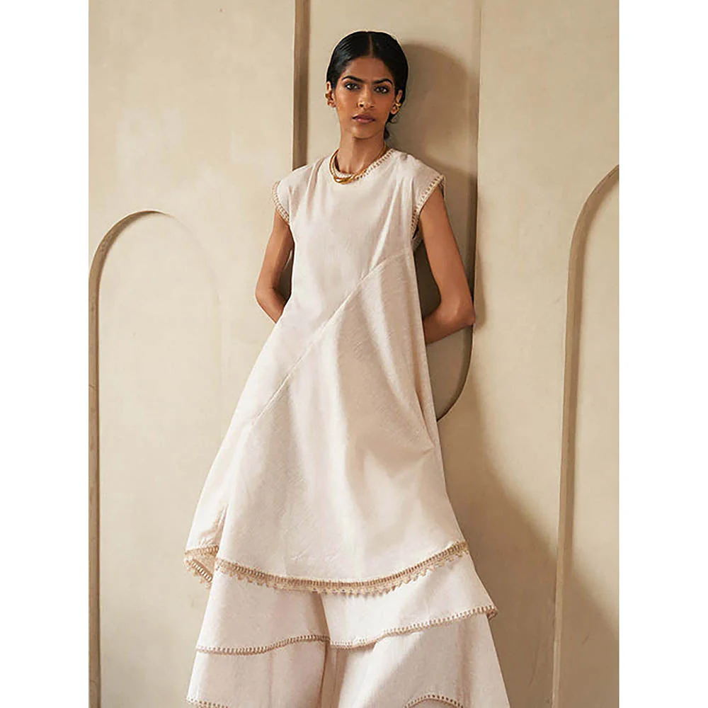 House of Fett Alila Layered Beige Top with Pant Co-Ord - Image 4