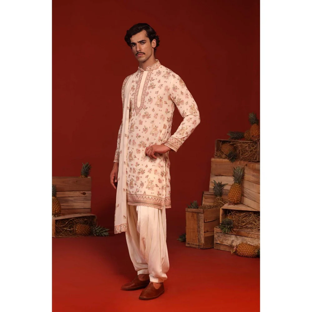 KALPRAAG Vatsal Ivory Kurta with Patiala Pant and Dupatta - Image 7