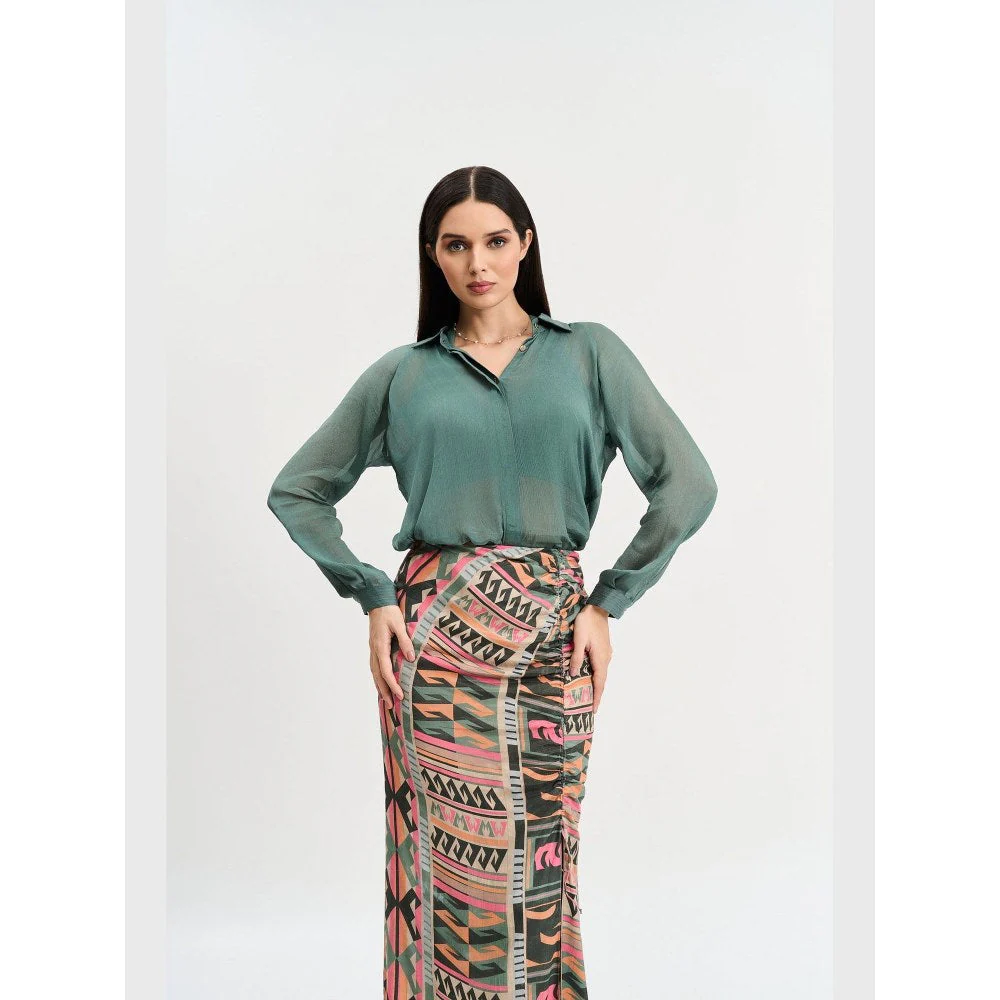 KOSWI Women Green Cotton Silk Solid Shirt with Skirt - Image 5